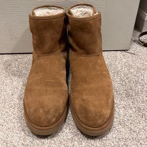 Ugh Cory II Shearling lined boot